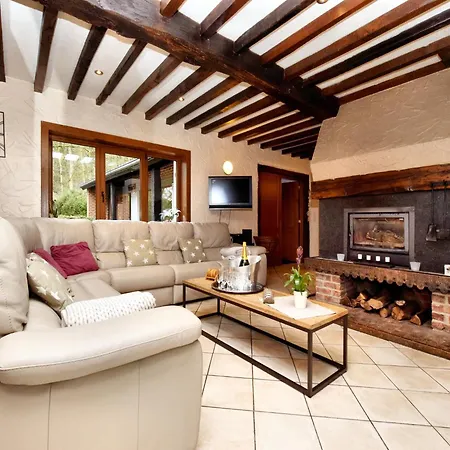 빌라 Durbuy Forest With Pool