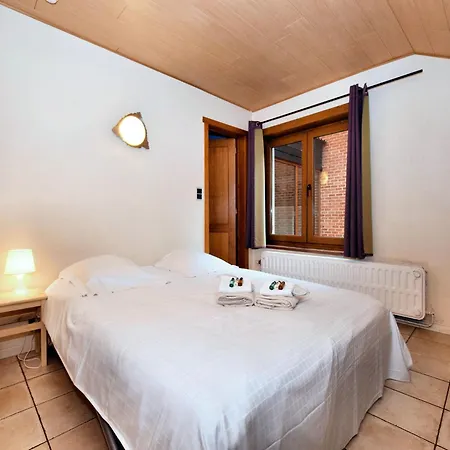 Durbuy Forest With Pool 빌라 *