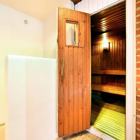 Durbuy Forest Villa With Pool Villa